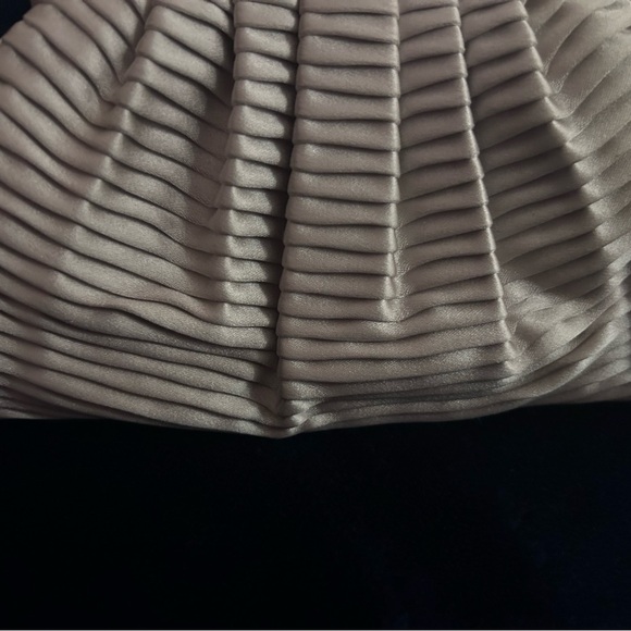 Judith Leiber Silver Satin Pleated Clutch - Picture 7 of 9